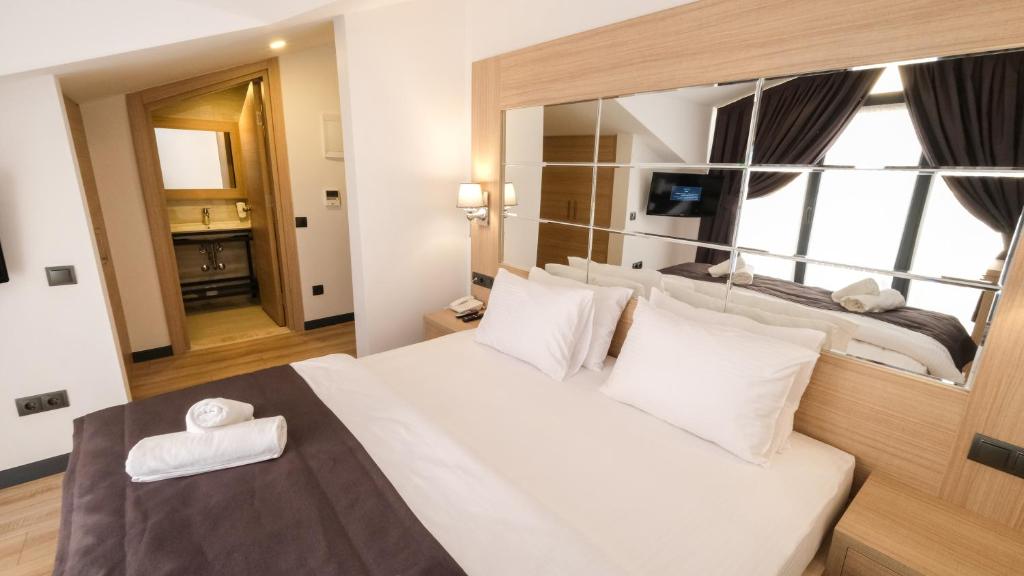 Alesta Seaside Residence - 8