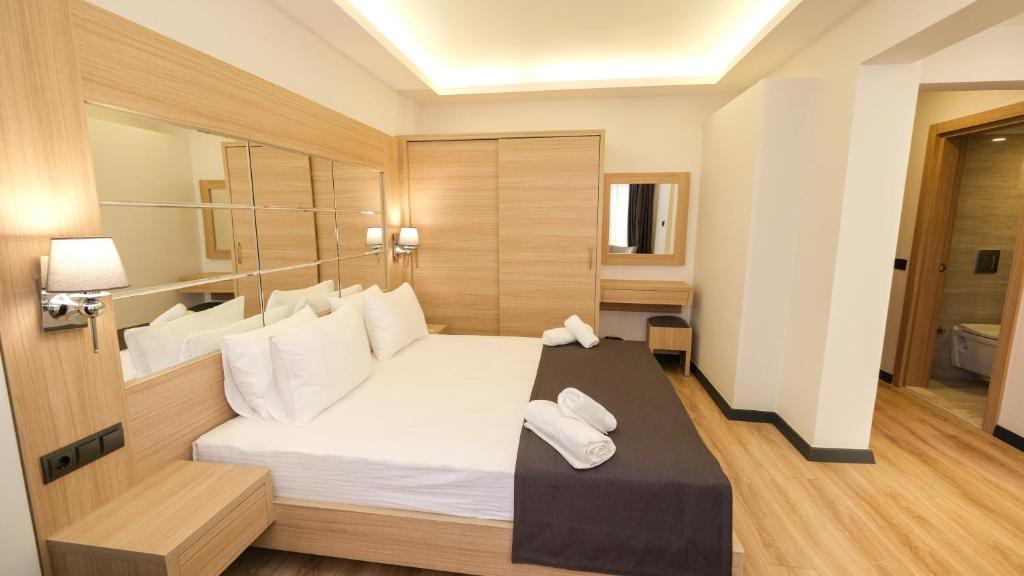 Alesta Seaside Residence - 16