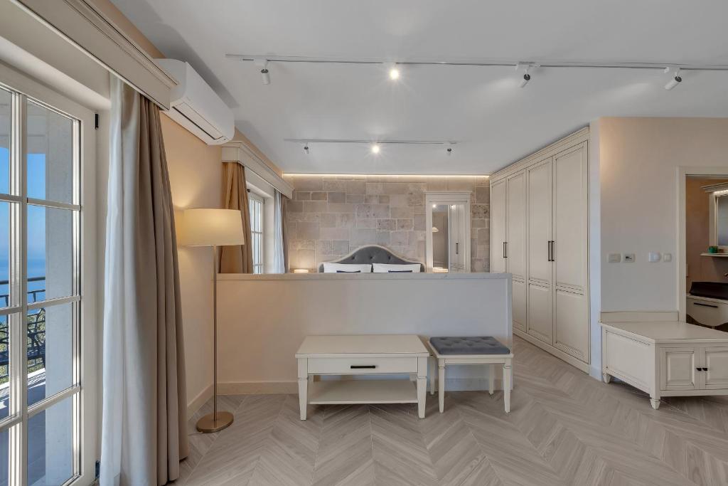 Kuchyň nebo kuchyňský kout v ubytování Heritage Hotel Liberan