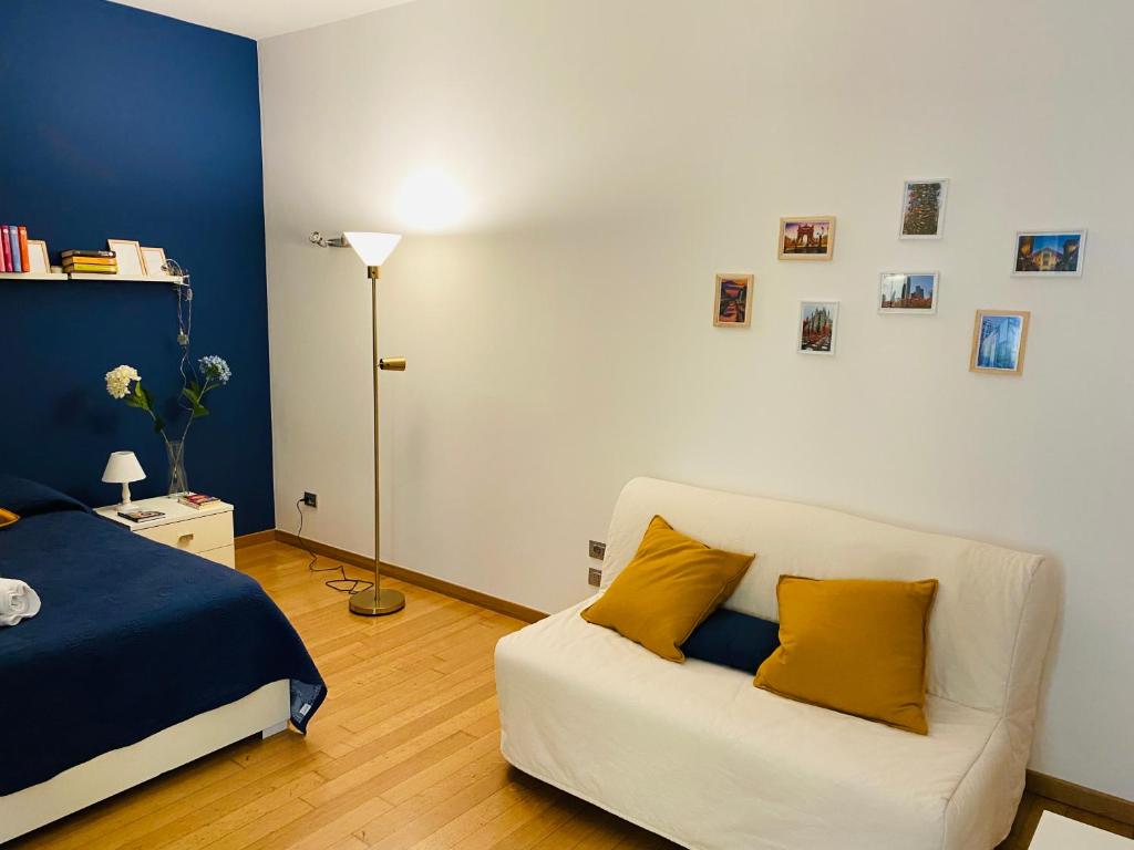 Posteľ alebo postele v izbe v ubytovaní Chiara Guest House 34 - M4 Metro blu