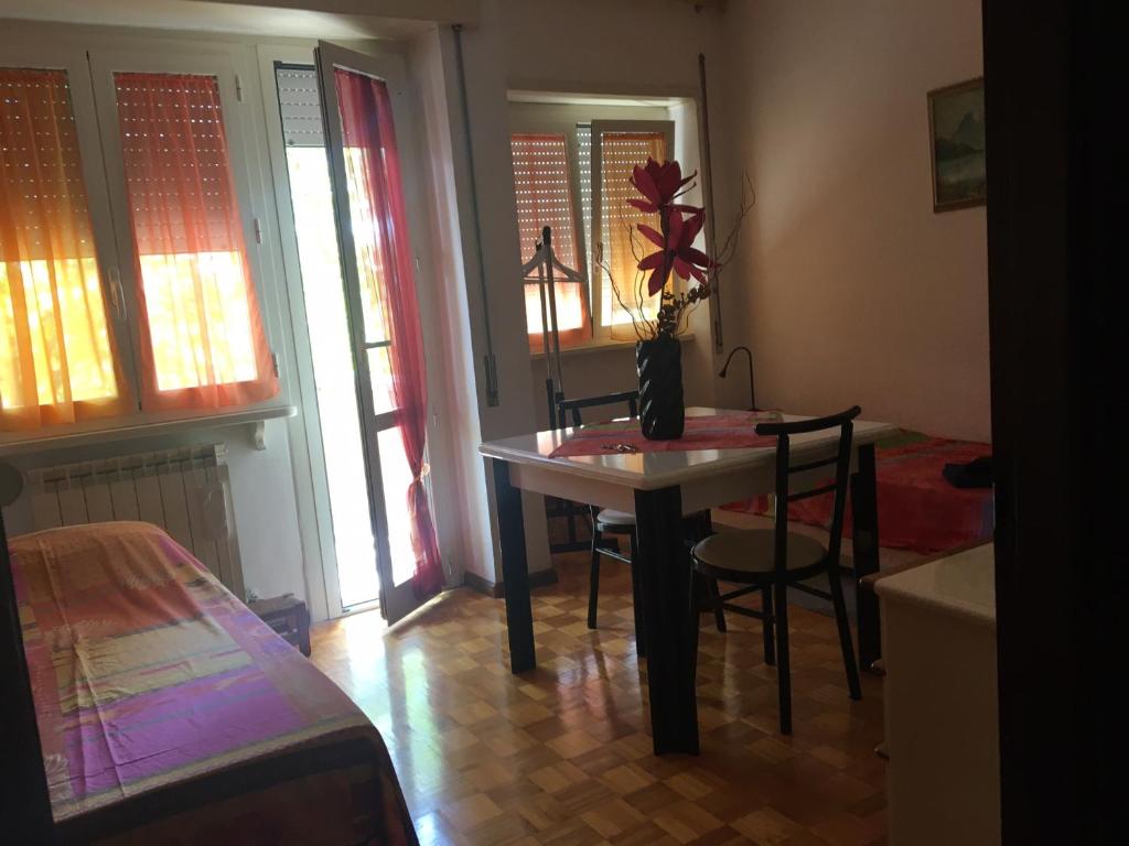 Affittacamere Ferranti tra Caserma e stazione - 15