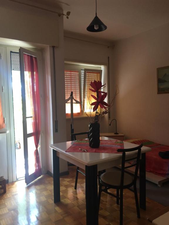 Affittacamere Ferranti tra Caserma e stazione - 14