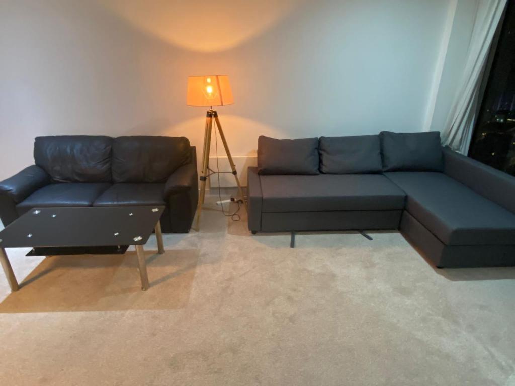 Rotunda - New Street, City Centre, Birmingham - Deluxe Apartment