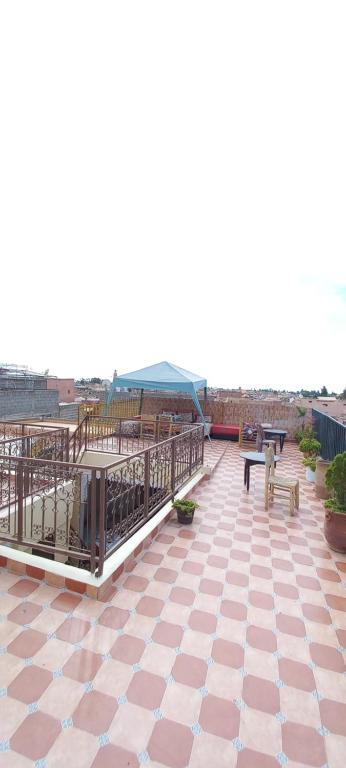 Balkón nebo terasa v ubytování Riad chaoui house