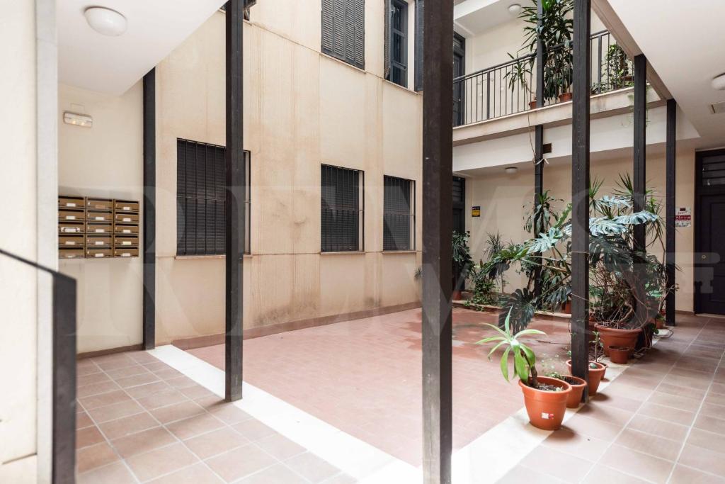 Kép Inviting apartment in the heart of Malaga by REMS szállásáról Málagában a galériában