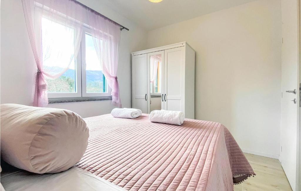 Posteľ alebo postele v izbe v ubytovaní Nice Home In Vrgorac With Wifi