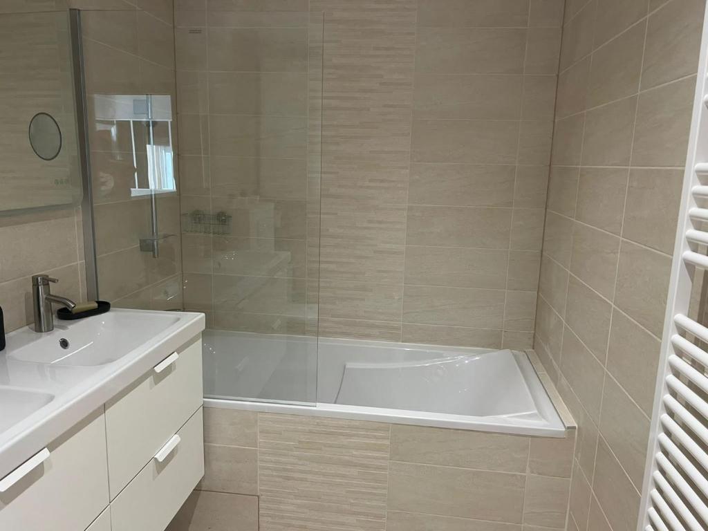 App 1 Mulhouse centre , 6 personnes – photo 39