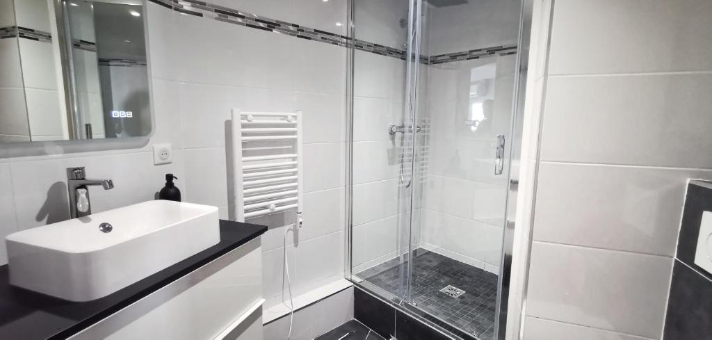 App 11 Mulhouse centre , 4 personnes – photo 6