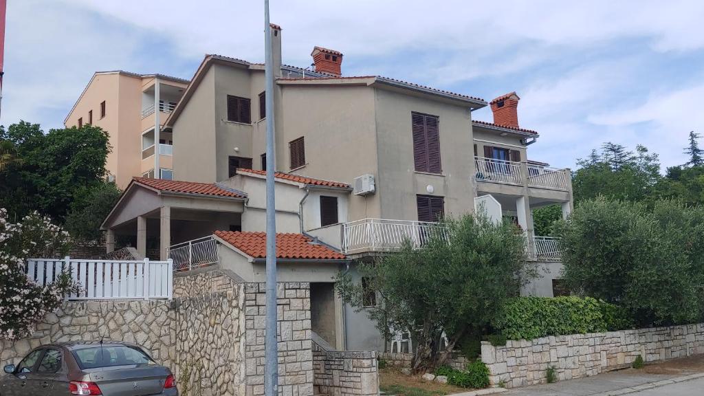 Budova, kde se apartmán nachází