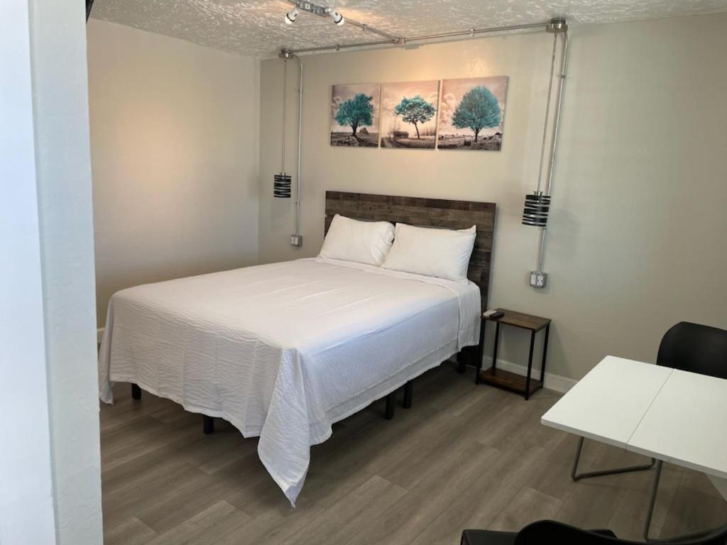 The Sands Motel photo