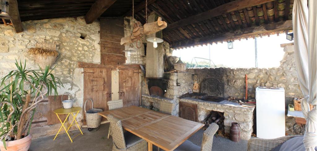 Fotografie z fotogalerie ubytování L'Estapade des Tourelons v destinaci Saint-Jean-en-Royans
