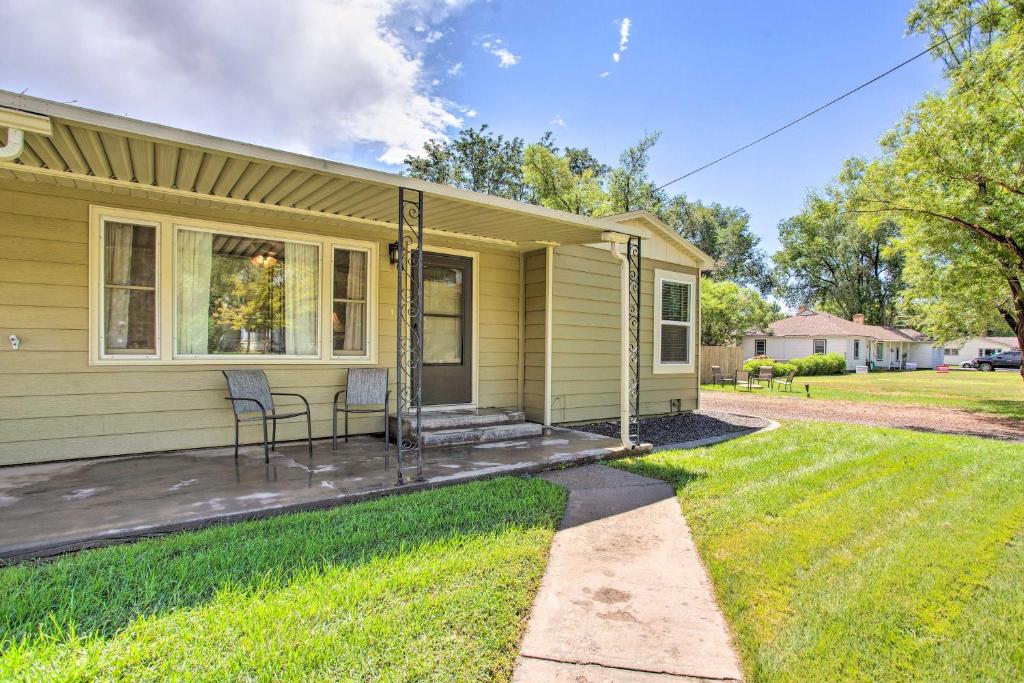 Well-Appointed Fruita Townhome Hike and Bike Nearby - Casa De Vacaciones