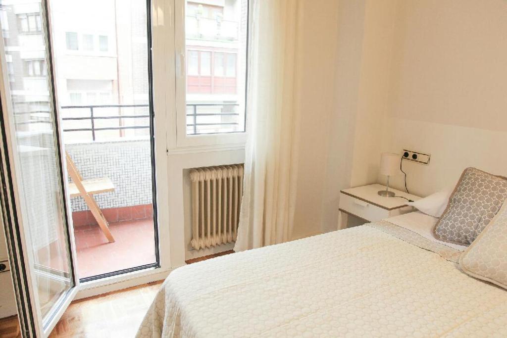 APARTAMENTO BARRIO DE LA ARENA - 两居室公寓