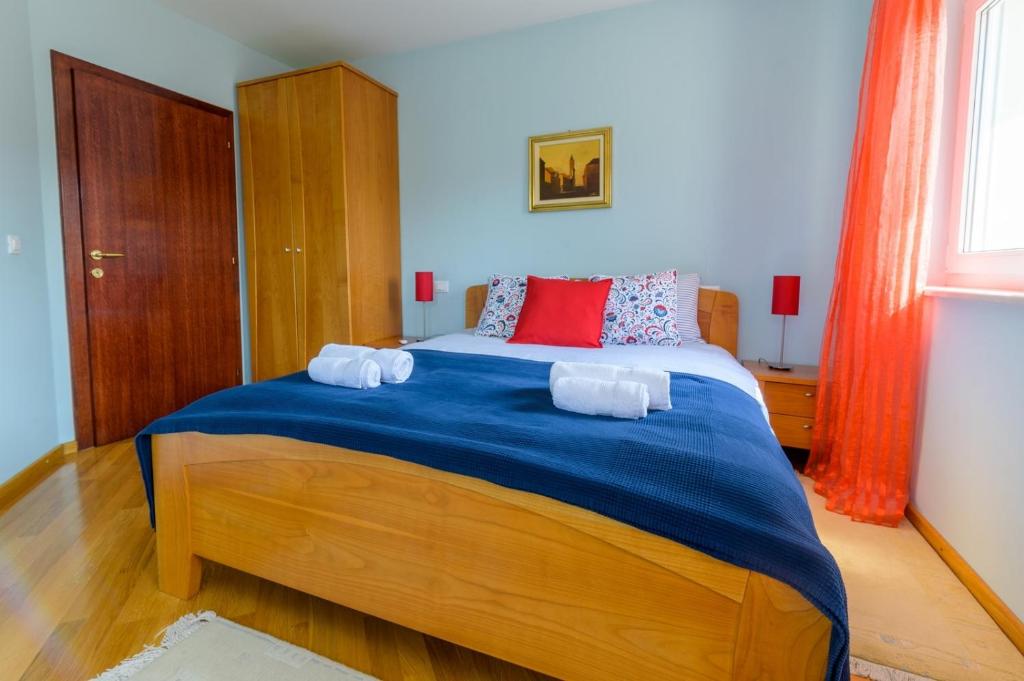 Family friendly house with a swimming pool Varazdin Breg, Zagorje - 19383 - Casa Per Le Vacanze Con Due Camere Da Letto