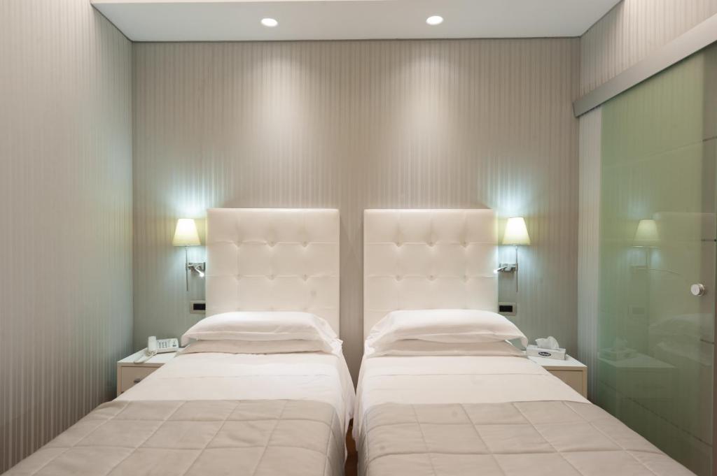 Trevi 41 Hotel - Resim 44