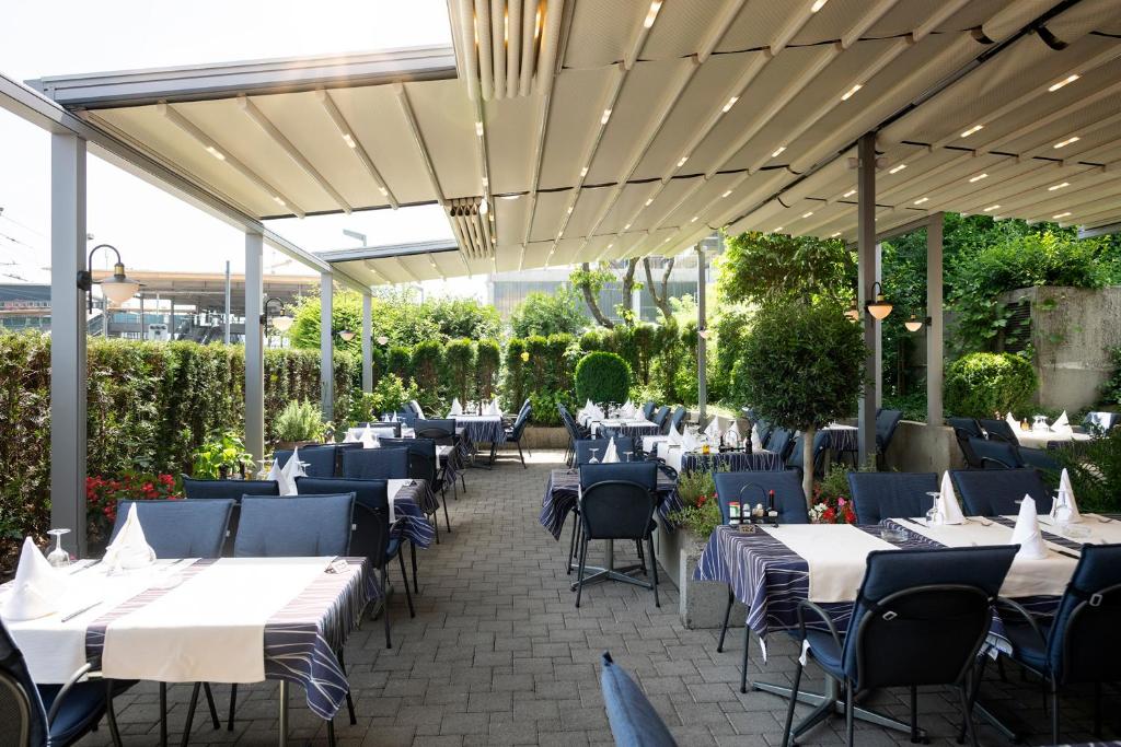 Restaurace v ubytování Hotel Bahnhof Zollikofen