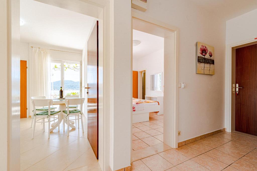 Fotografie z fotogalerie ubytování Apartments by the sea Viganj, Peljesac - 19391 v destinaci Orebić