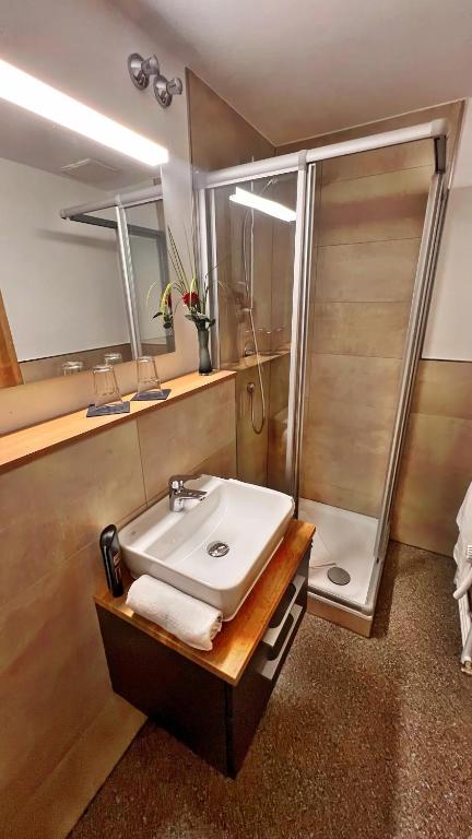 Koupelna v ubytování Hotel Zu den Drei Kronen