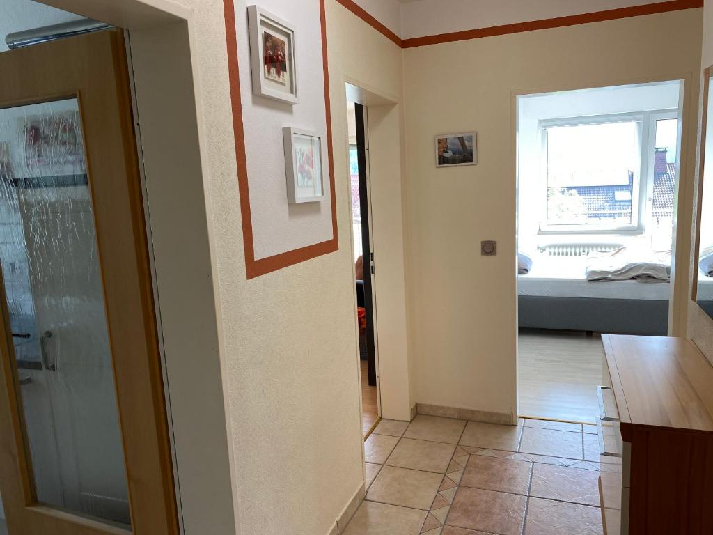 Postel nebo postele na pokoji v ubytování Wunderschöne Ferienwohnung in Nagel am See