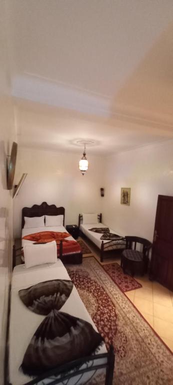 Postel nebo postele na pokoji v ubytování Riad chaoui house