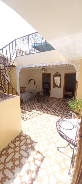 Balkón nebo terasa v ubytování Riad chaoui house