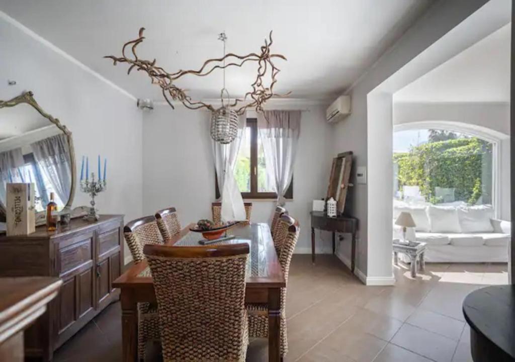 Posedenie v ubytovaní Seaside Villa