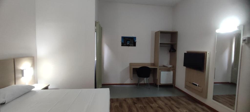 Italian Palace Hotel