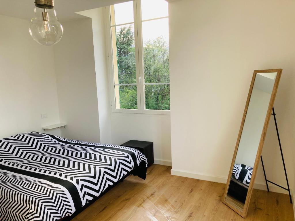 Charmant appartement dans une magnifique résidence, Sospel – 2023  legfrissebb árai