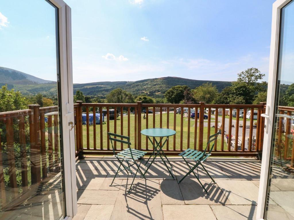 Ty Bach, Caernarfon (updated prices 2024)