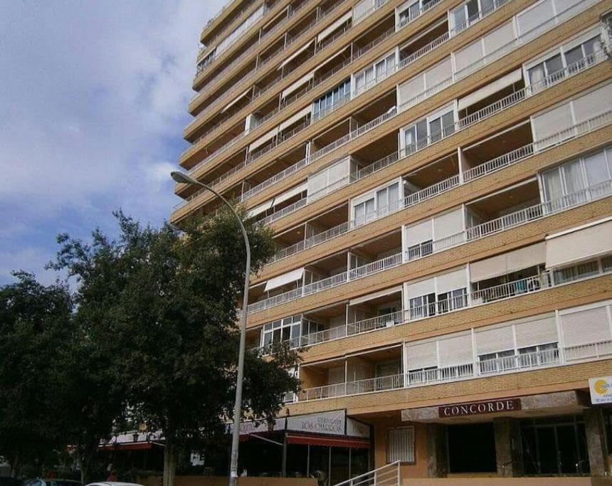 Apartamento edificio Concorde (Av. Bruselas 10), Alicante ...