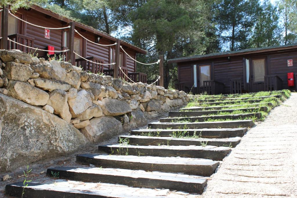 Slow Life Camping Venta del Moro - Habitación Familiar Con Baño Privado