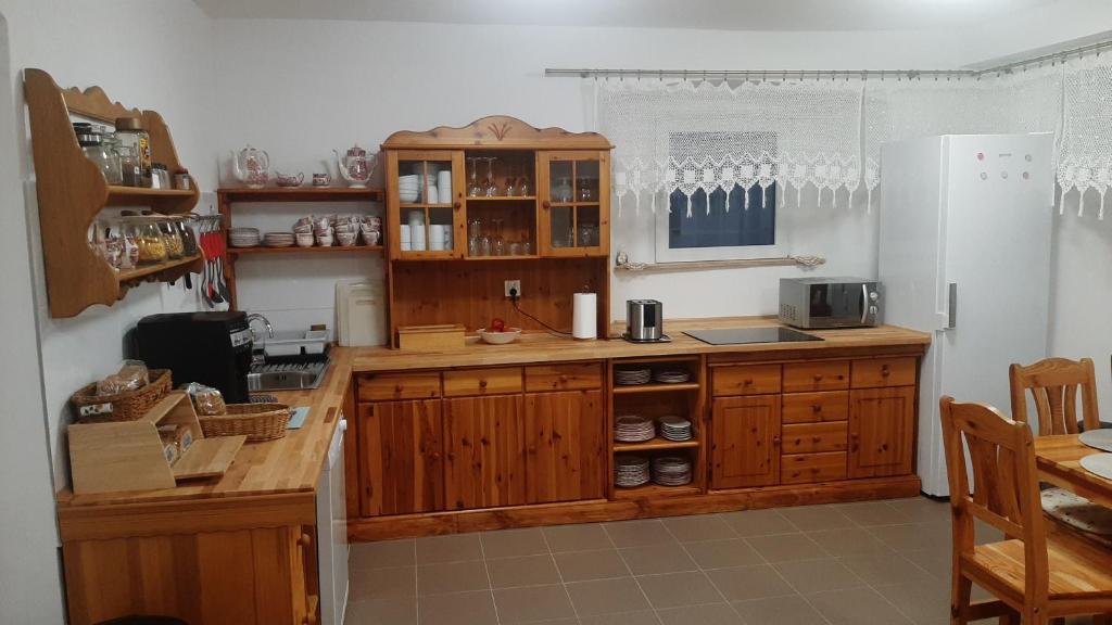 Dworek pod świerkami - 17