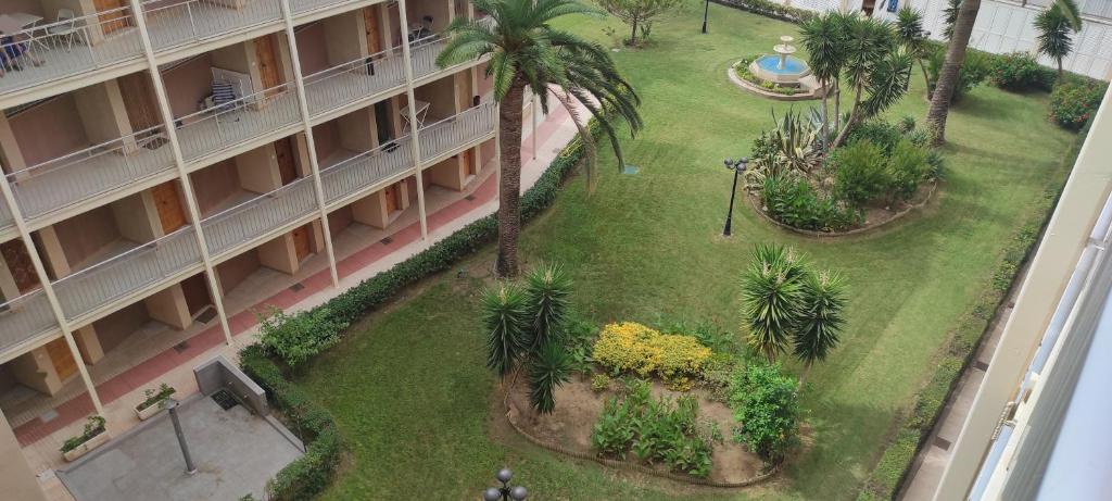Zahrada ubytování Playalmud- Vistas al mar, primera línea 1 dormitorio