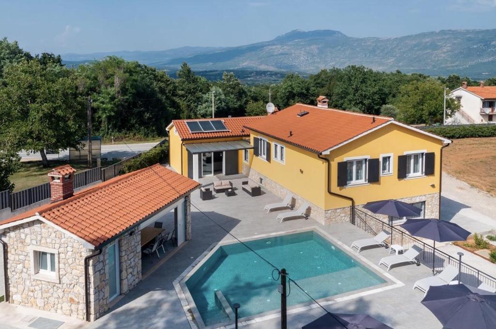 Fotografie z fotogalerie ubytování Family friendly house with a swimming pool Blaskovici, Central Istria - Sredisnja Istra - 19866 v destinaci Kršan