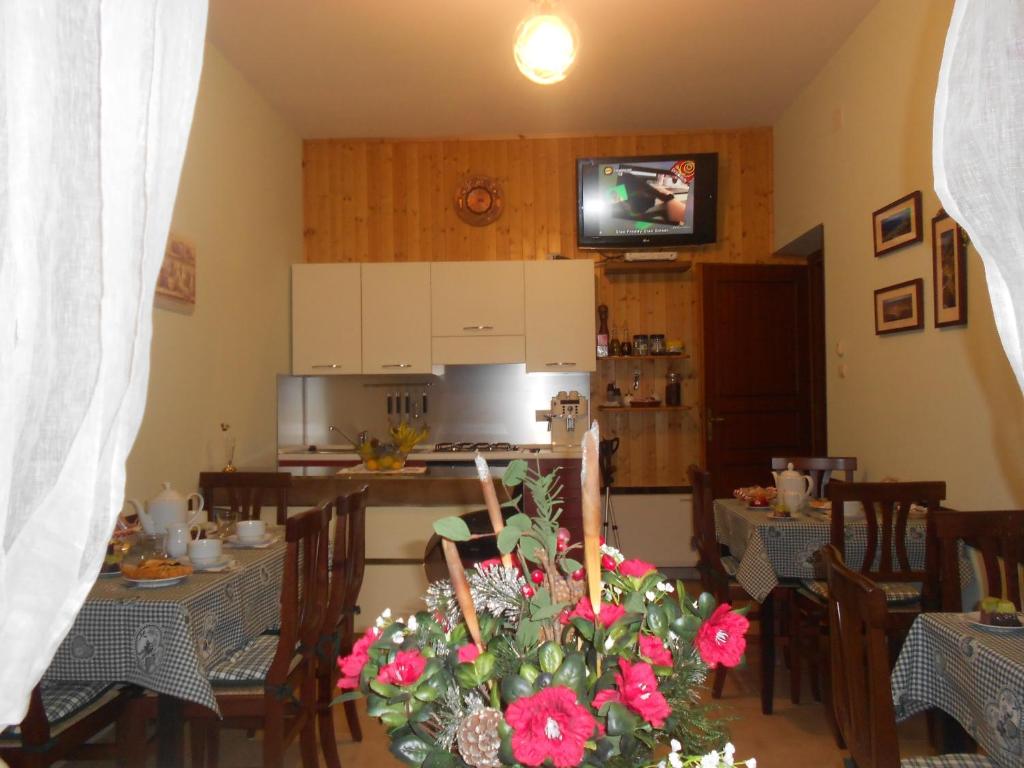 Kuchyň nebo kuchyňský kout v ubytování B&B La Quercia