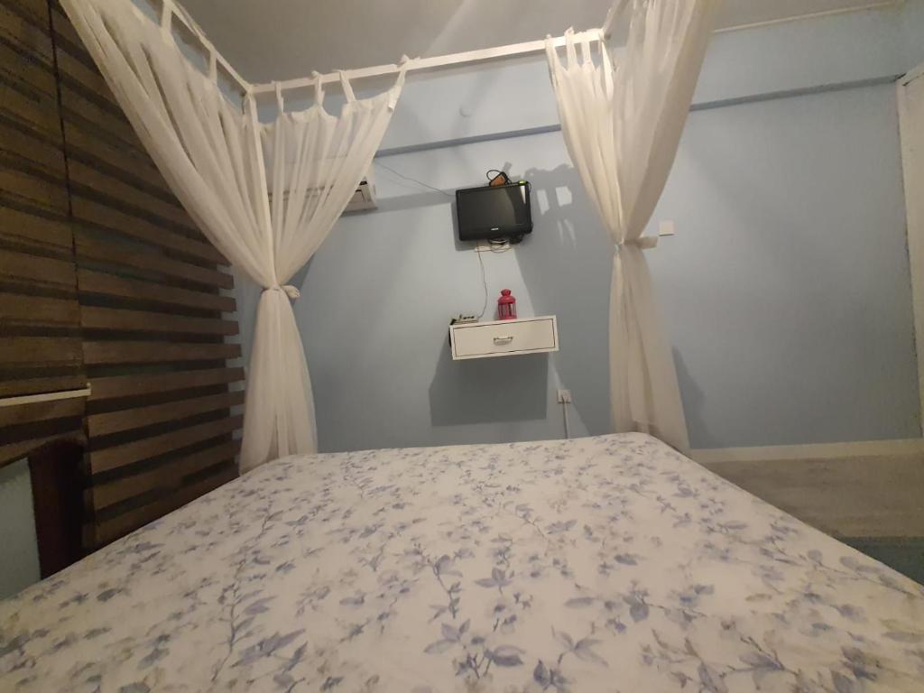 Postel nebo postele na pokoji v ubytování BEYAZEV BUTİK OTEL MAŞUKİYE