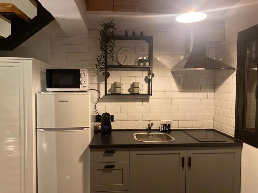 Casa Rural Bajo la Alcazaba - 2