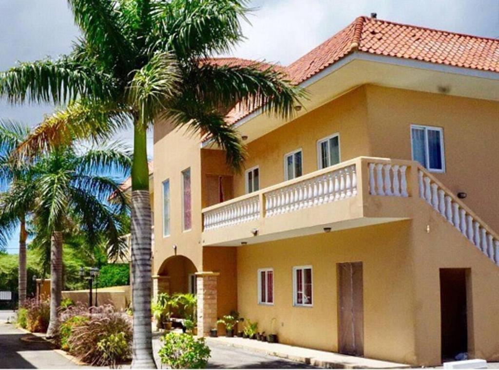 Que Recurso Abastecer Booking.com: Dragon Villa Apartments Curaçao , Willemstad, Curaçao - 7  Comentarios de los clientes . ¡Reserva tu hotel ahora!