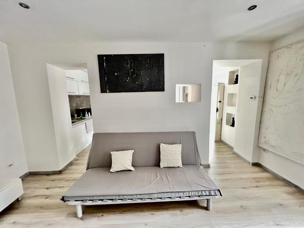 Zdjęcie z galerii obiektu [Abstract house] Design home in center of Turin w Turynie