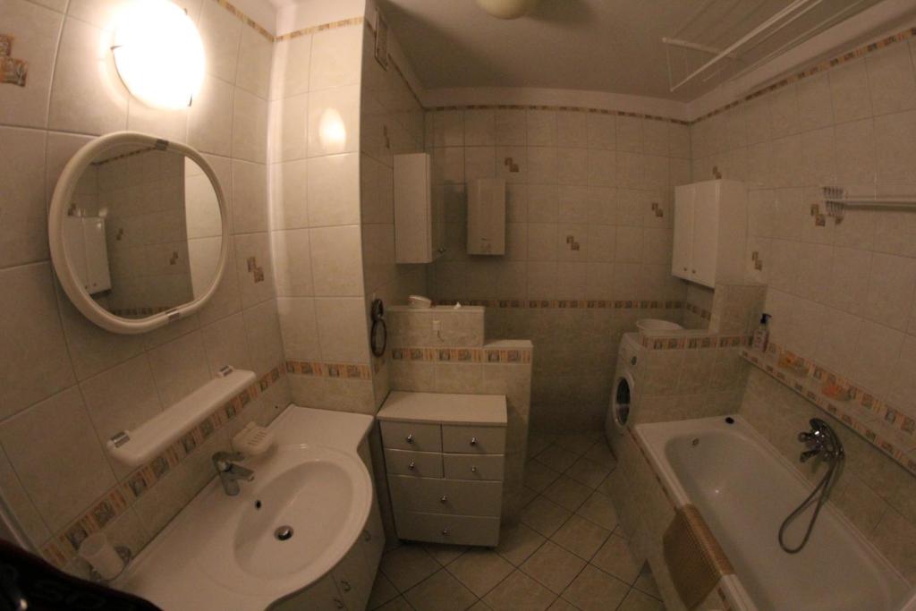 Kúpeľňa v ubytovaní Mieszkanie u Diany i Piotra