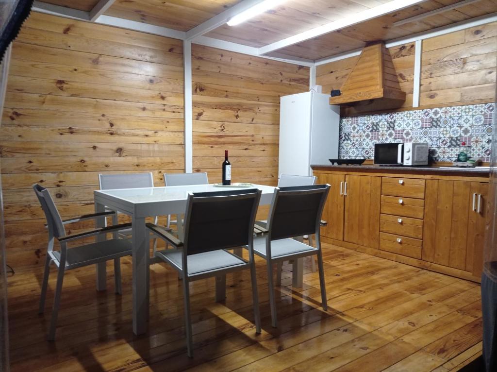 Kuchyň nebo kuchyňský kout v ubytování Domo Volcano Suite Experience PISCINA CLIMATIZADA