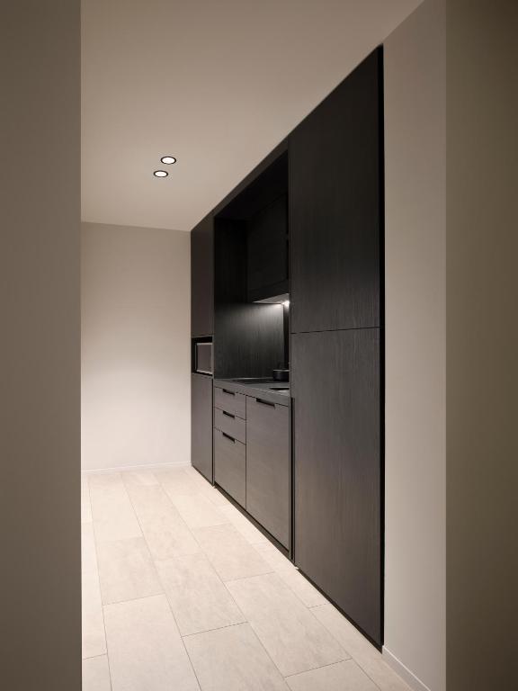 Burbury Hotel & Apartments - Resim 11