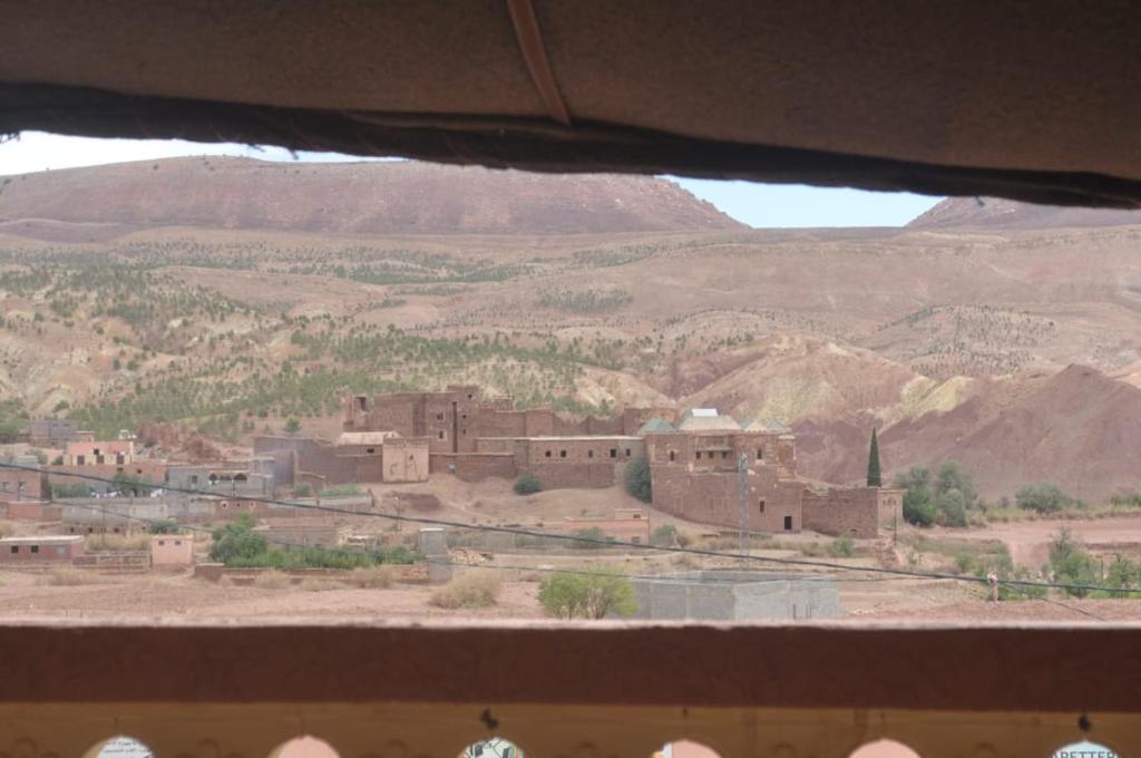 O vedere generală la munți sau o vedere la munte luată de la acest hotel