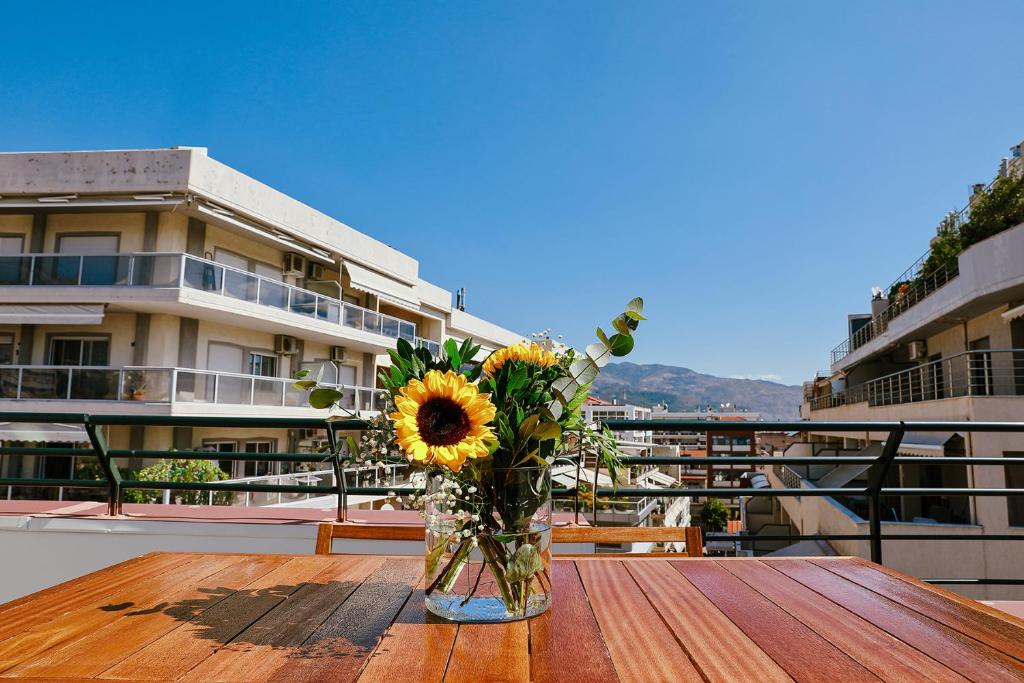 Balkón nebo terasa v ubytování The First Key Luxury & small apartment in the center of Xanthi