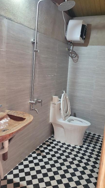 Toong homestay - Dört Kişilik Oda - Dağ Manzaralı