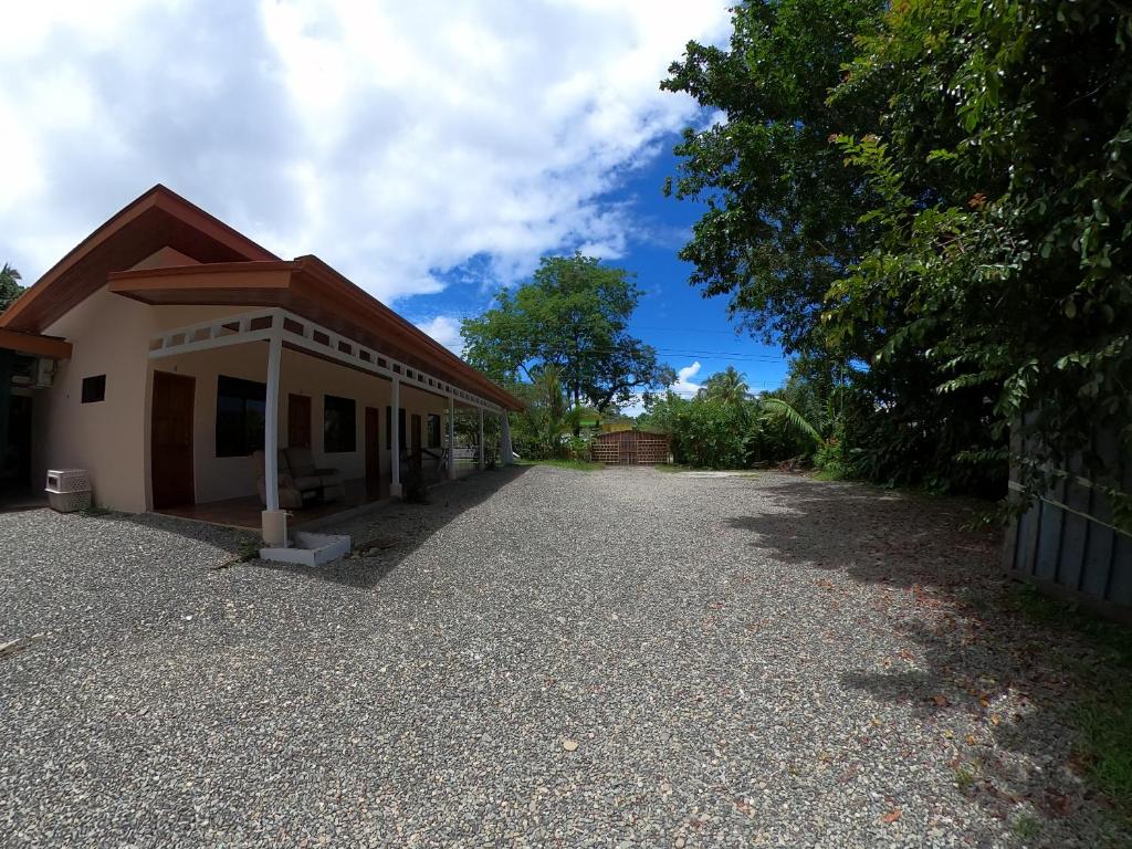 Foto da galeria de Laureles Collection Uvita - Cabinas Los Laureles em Uvita