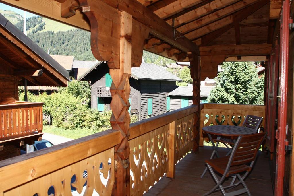 Nespecifikovaný výhled na hory nebo výhled na hory při pohledu z bed and breakfast