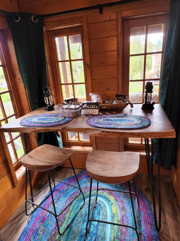 The Eagle's Nest Treehouse Cabin
