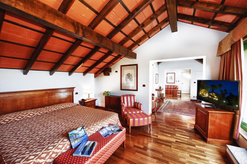 Relais Casali della Cisterna