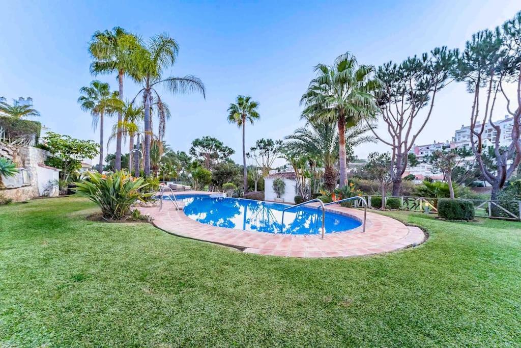 Fotografia z galérie ubytovania 55-Cosy Villa with private Pool in Miraflores, Mijas v destinácii Málaga